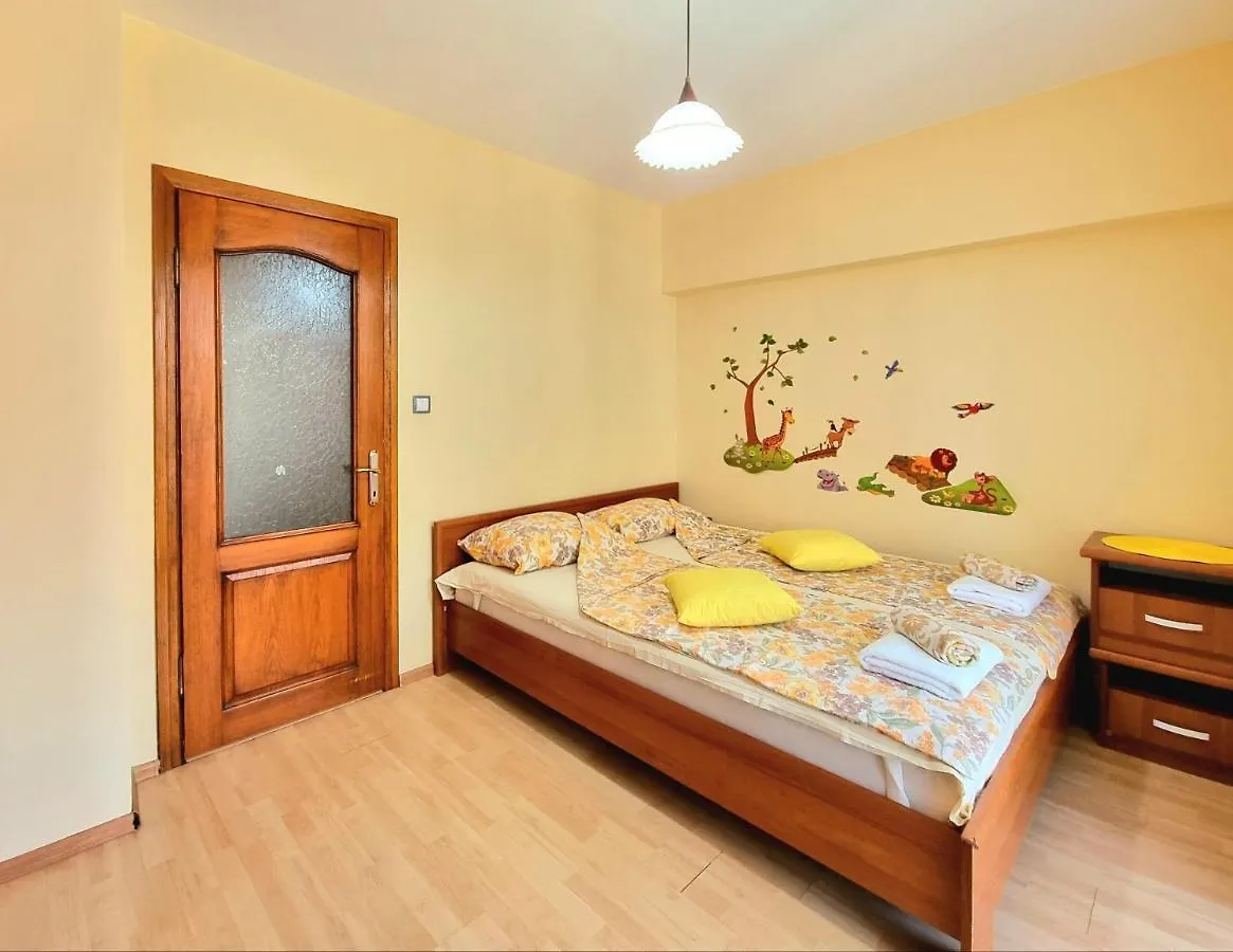 Sunny View - Seaside Apartment With Garage Burgas